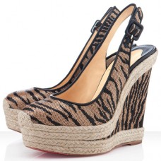 Pantofi cu platformă Christian Louboutin Everesta 140mm maro Pantofi cu platformă Christian Louboutin Everesta 140mm maro